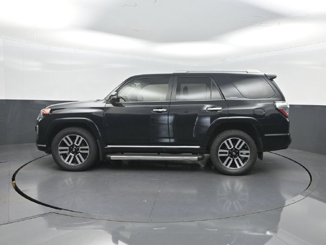 Used 2020 Toyota 4Runner Limited AWD/4WD image 2