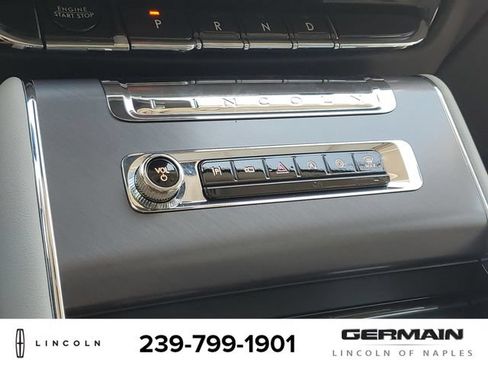 New 2026 Lincoln Aviator 2WD image 30