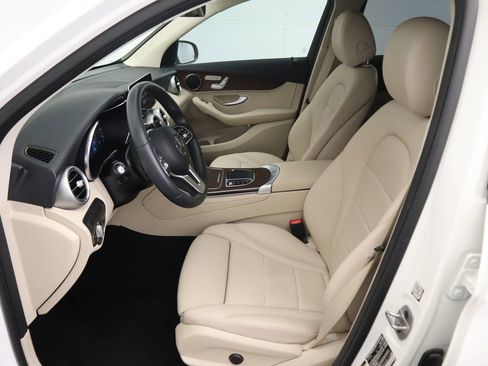 Certified 2022 Mercedes-Benz GLC 300 image 19