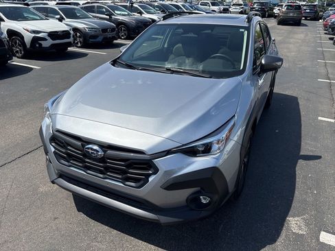 Certified 2024 Subaru Crosstrek 2.0i Premium image 6