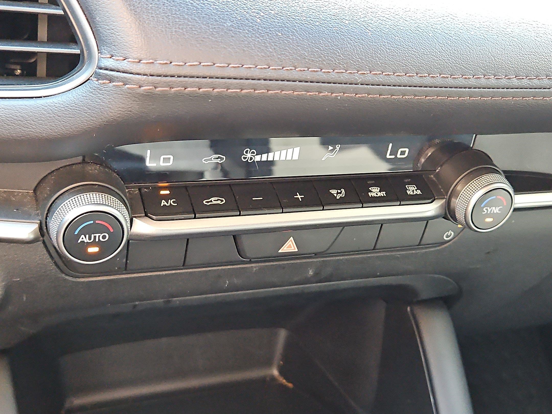 Used 2025 MAZDA MAZDA3 s FWD image 20