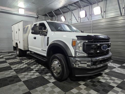 Used 2022 Ford F450 XL w/ Power Equipment Group image 4