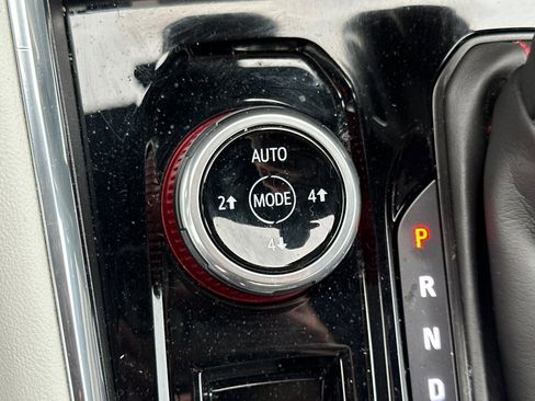 Used 2023 GMC Canyon AT4X w/ Edition 1 image 31