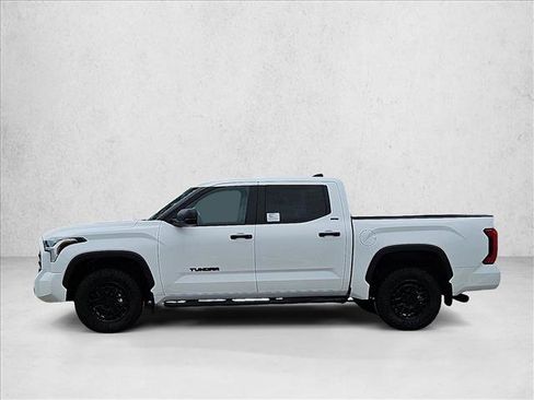 Used 2026 Toyota Tundra SR5 AWD/4WD image 8