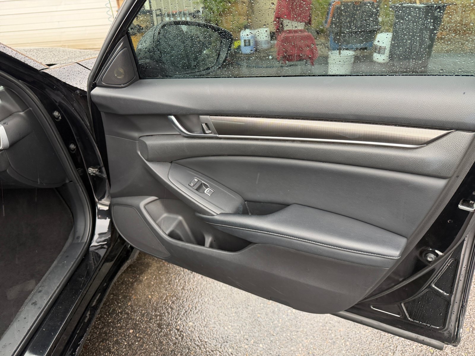 Used 2018 Honda Accord Sport image 17