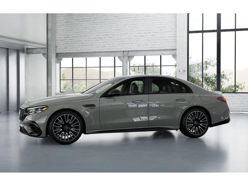 New 2026 Mercedes-Benz E 53 AMG e 4MATIC Sedan image 35