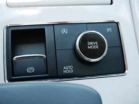 Used 2023 Lincoln Navigator L Black Label image 28