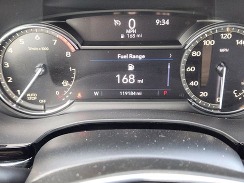 Used 2020 Cadillac XT5 Premium Luxury FWD image 14