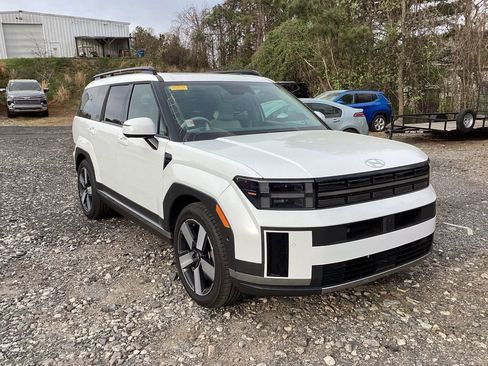 Used 2024 Hyundai Santa Fe Limited image 2