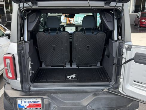 Used 2022 Ford Bronco Outer Banks w/ Sasquatch Package AWD/4WD image 25