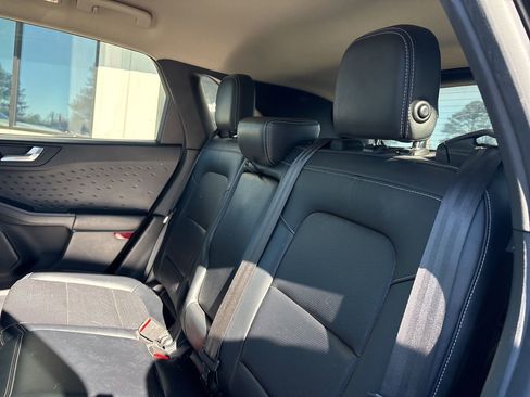 Used 2020 Ford Escape SEL image 5