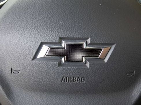 New 2024 Chevrolet Traverse RS w/ LPO, Floor Liner Package AWD/4WD image 17