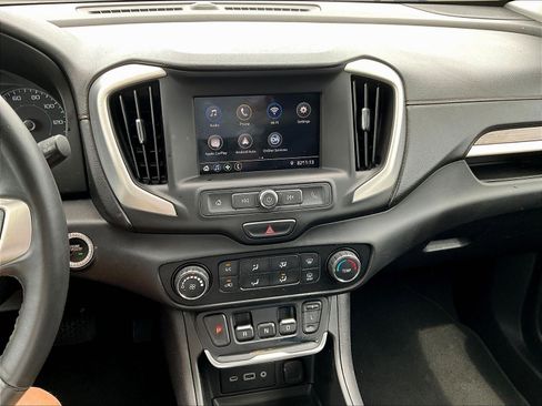 Used 2018 GMC Terrain SLE FWD image 15