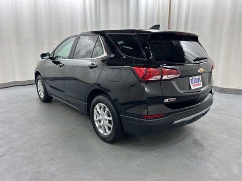 Used 2022 Chevrolet Equinox LT image 4