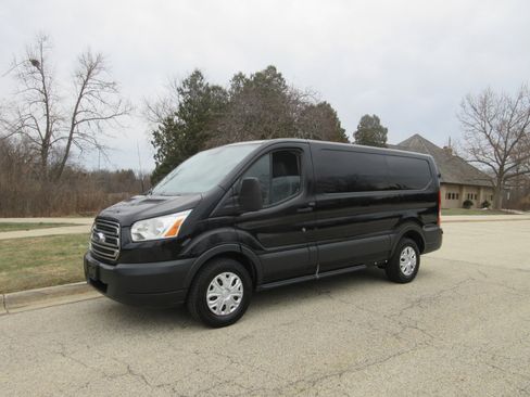 Used 2017 Ford Transit 150 130 Low Roof w/ Exterior Upgrade Package image 5