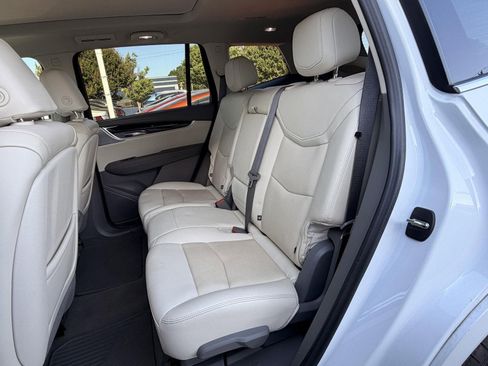 Used 2023 Cadillac XT6 Premium Luxury w/ Technology Package FWD image 29