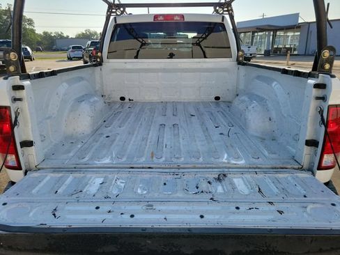 Used 2022 RAM 1500 Tradesman RWD image 5
