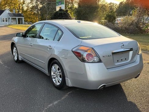 Used 2011 Nissan Altima 2.5 SL w/ 2.5SL Pkg image 6