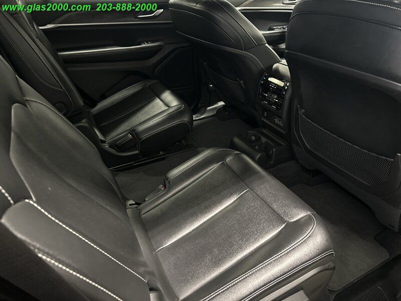 Used 2023 Jeep Grand Cherokee L Limited AWD/4WD image 10