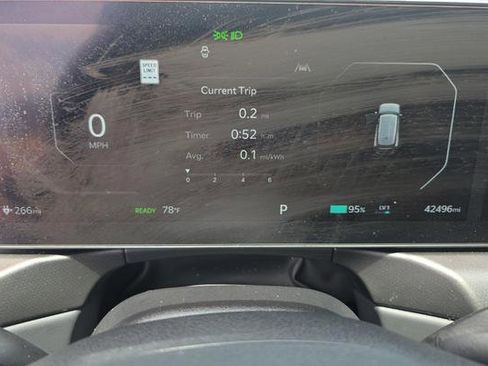 Used 2024 Kia EV9 GT-Line AWD/4WD image 8