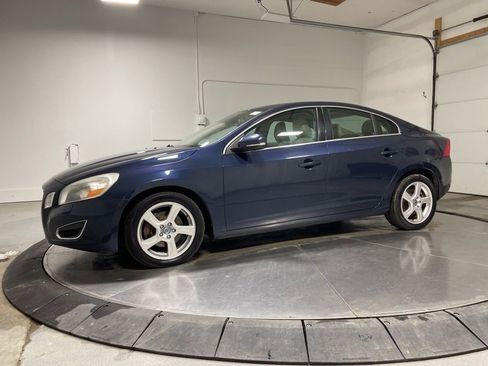 Used 2013 Volvo S60 T5 image 4