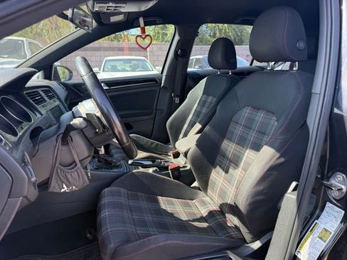 Used 2016 Volkswagen GTI S image 12