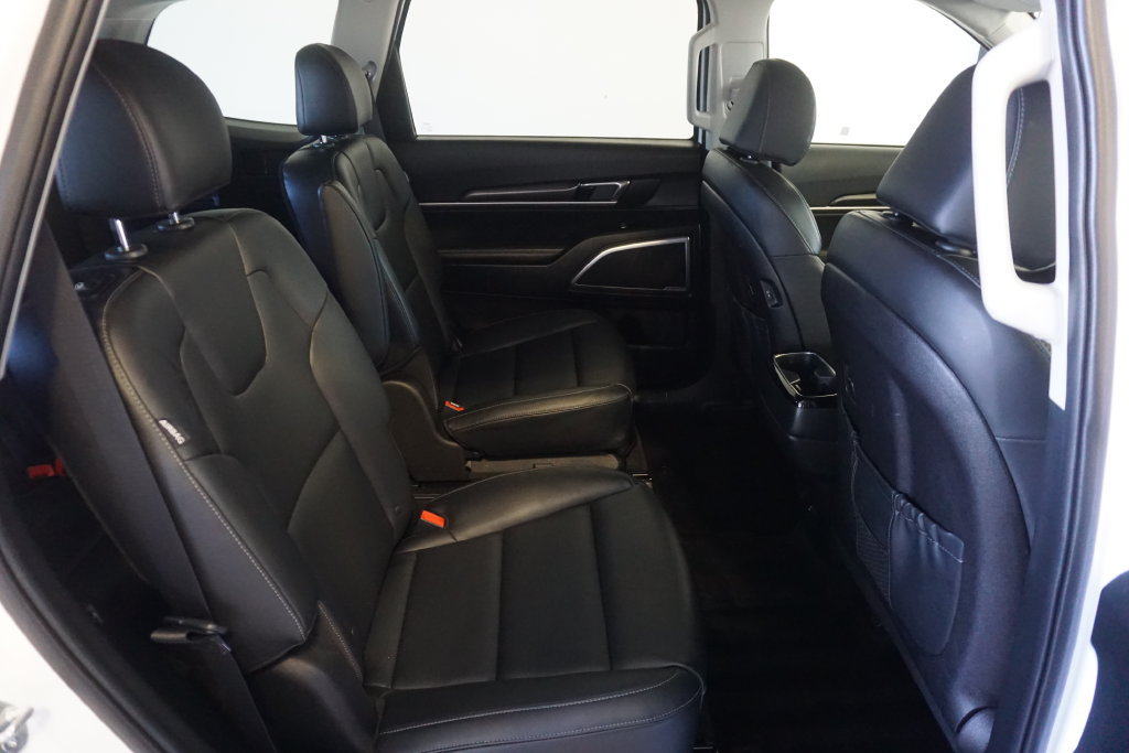 Used 2024 Kia Telluride S AWD/4WD image 24