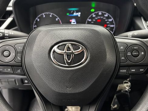 Used 2024 Toyota Corolla LE AWD/4WD image 22