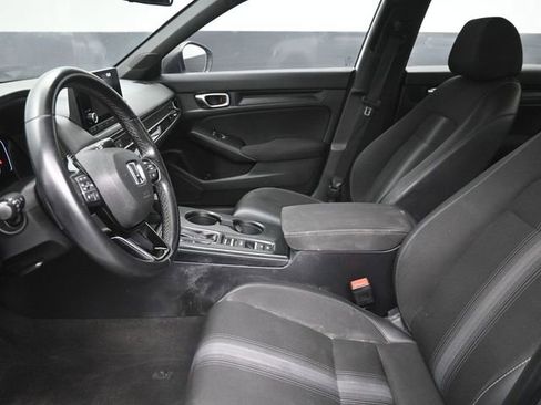 Used 2023 Honda Civic Sport image 17