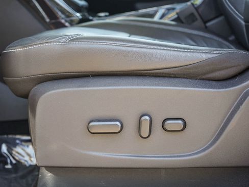 Used 2016 Ford Escape Titanium FWD image 22