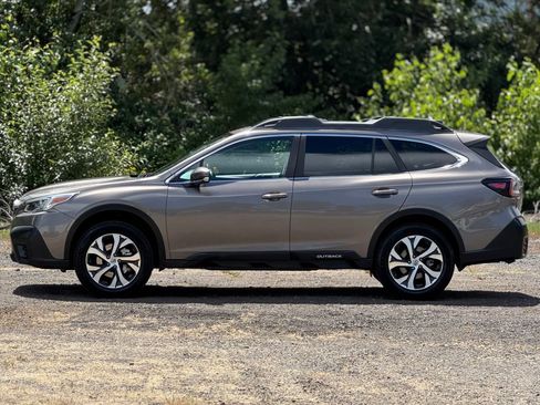 Used 2021 Subaru Outback Limited w/ Popular Package #2 AWD/4WD image 4