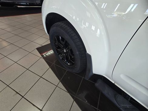 Used 2020 Nissan Frontier SV w/ Midnight Edition Floor Mats RWD image 31