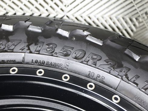 Used 2023 Ford F450 Limited w/ FX4 Off-Road Package image 56