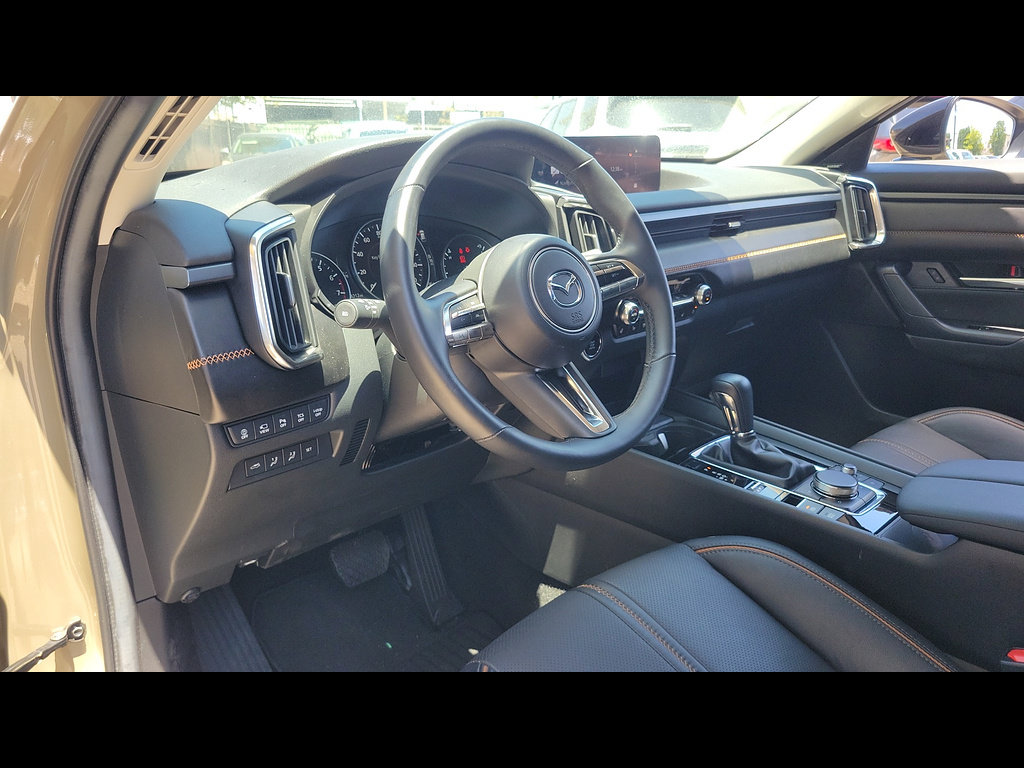 Certified 2025 MAZDA CX-50 2.5 Turbo w/ Premium Plus Pkg AWD/4WD image 19