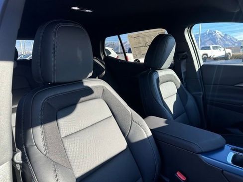 New 2026 Chevrolet Equinox EV LT AWD/4WD image 23
