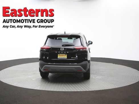 Used 2023 Nissan Rogue SV AWD/4WD image 38