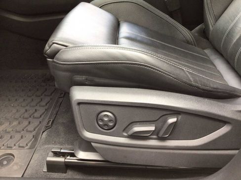 Used 2021 Audi Q5 Prestige AWD/4WD image 13