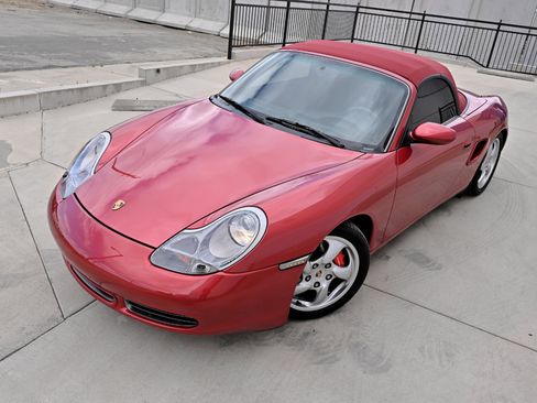 Used 2002 Porsche Boxster S RWD image 18