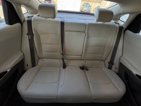 Used 2024 Chevrolet Malibu LT image 38