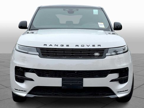 Used 2025 Land Rover Range Rover Sport Dynamic SE image 2
