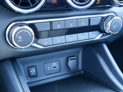 New 2025 Nissan Sentra S image 12