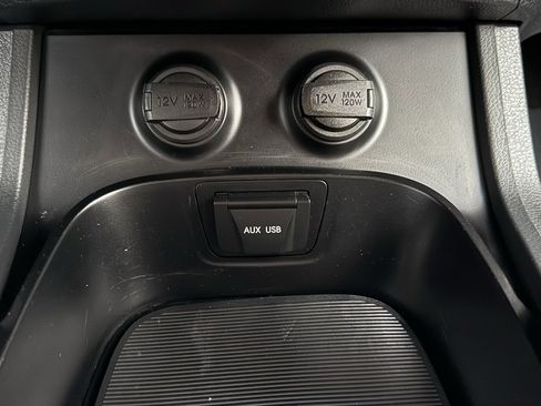 Used 2014 Hyundai Santa Fe Limited image 26