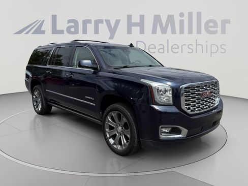 Used 2019 GMC Yukon XL Denali w/ Open Road Package AWD/4WD image 7