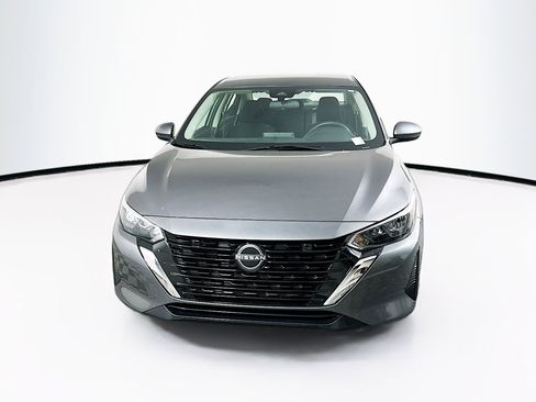 Used 2025 Nissan Sentra S image 2