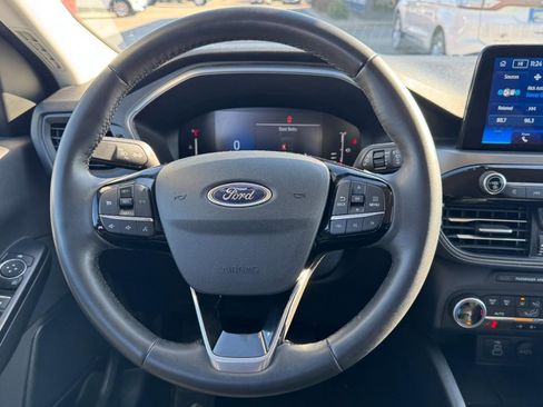 Used 2024 Ford Escape Active w/ Cold Weather Package image 12