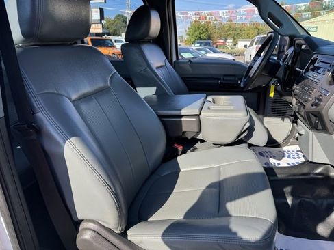 Used 2016 Ford F250 XL w/ Power Equipment Group image 15