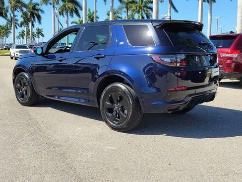 Used 2023 Land Rover Discovery Sport S R-Dynamic image 4