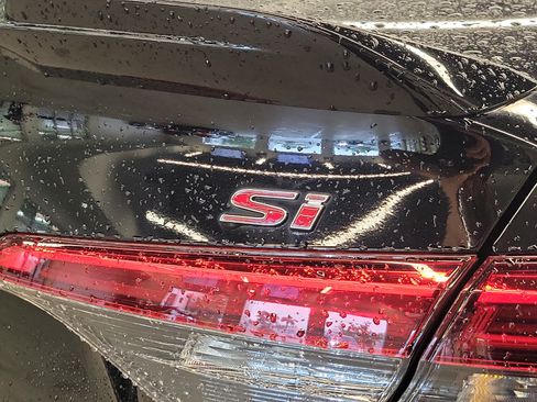 Used 2023 Honda Civic Si image 10