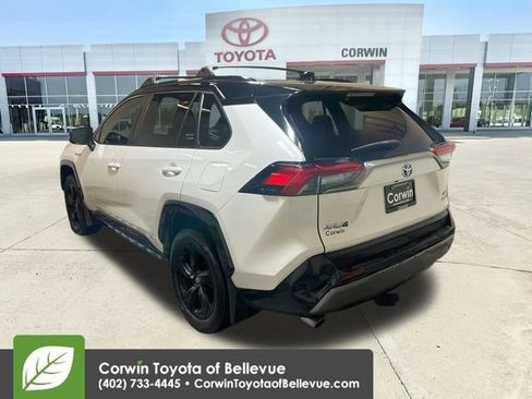 Used 2021 Toyota RAV4 XSE image 6