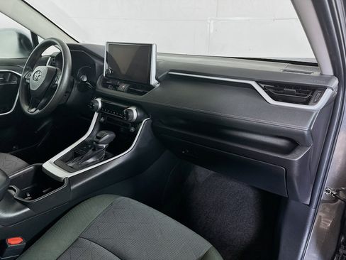 Used 2024 Toyota RAV4 XLE image 26